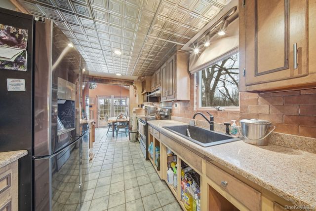 270 Crystal Run Road, Middletown, NY 10941