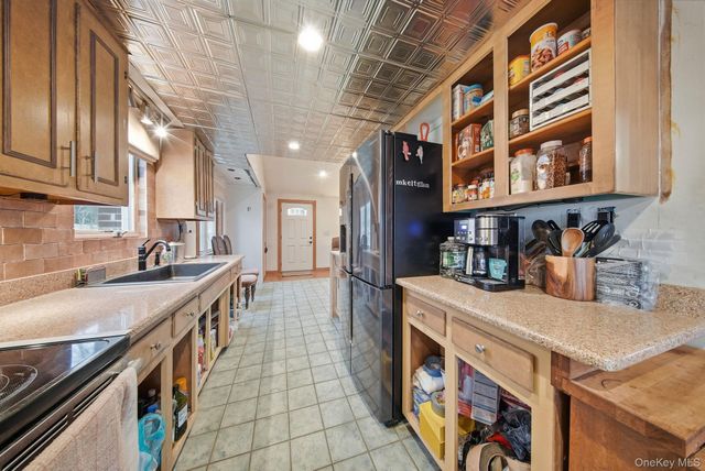 270 Crystal Run Road, Middletown, NY 10941