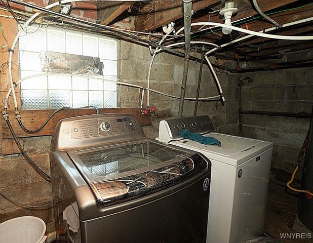 108 Roebling Avenue, Buffalo, NY 14215