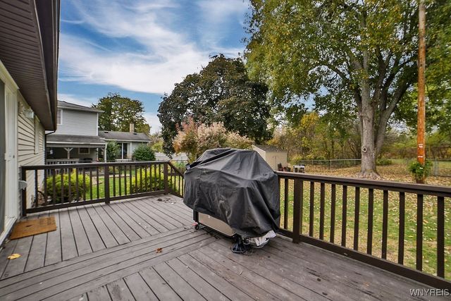 198 Burkhardt Avenue, Cheektowaga, NY 14043