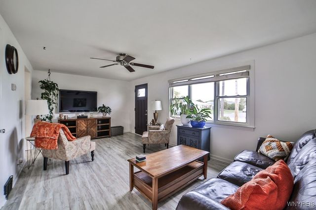 198 Burkhardt Avenue, Cheektowaga, NY 14043