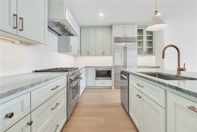 136 W Cotter Ave 5, Port Aransas, TX 78373