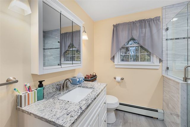 128 Old River Road, Lincoln, RI 02865