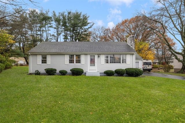 128 Old River Road, Lincoln, RI 02865
