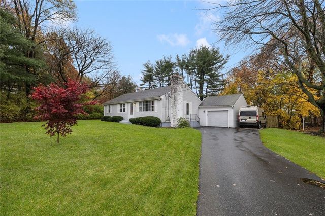 128 Old River Road, Lincoln, RI 02865
