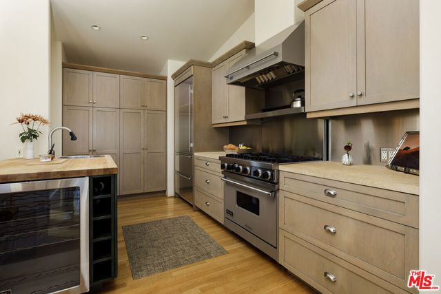 1022 Garcia Road, Santa Barbara, CA 93103