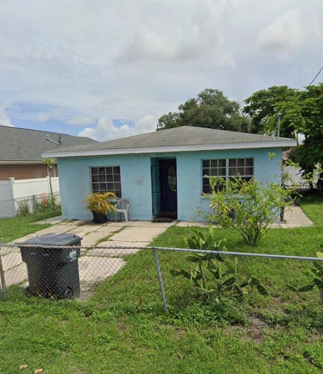 3915 W BROAD STREET, Tampa, FL 33614