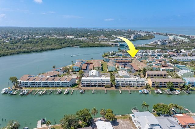 1 WINDRUSH BOULEVARD 63, Indian Rocks Beach, FL 33785