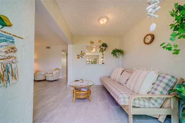 1 WINDRUSH BOULEVARD 63, Indian Rocks Beach, FL 33785