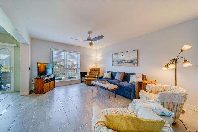 1 WINDRUSH BOULEVARD 63, Indian Rocks Beach, FL 33785