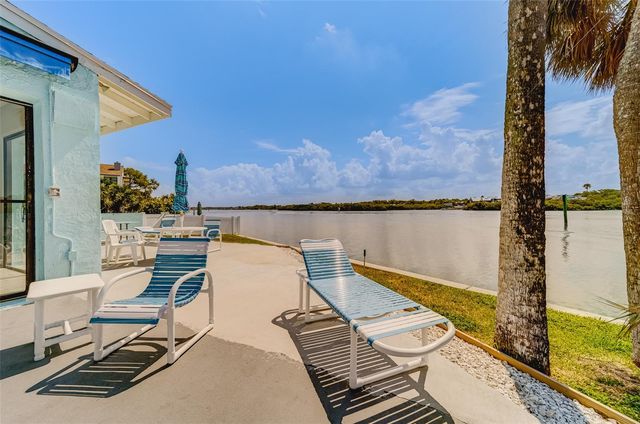 1 WINDRUSH BOULEVARD 63, Indian Rocks Beach, FL 33785