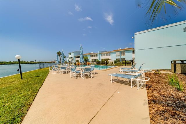 1 WINDRUSH BOULEVARD 63, Indian Rocks Beach, FL 33785