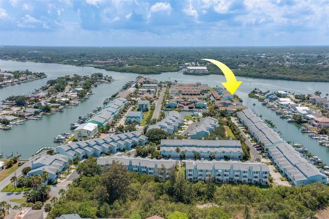 1 WINDRUSH BOULEVARD 63, Indian Rocks Beach, FL 33785