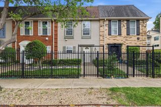 2727 Shelby Avenue D, Dallas, TX 75219