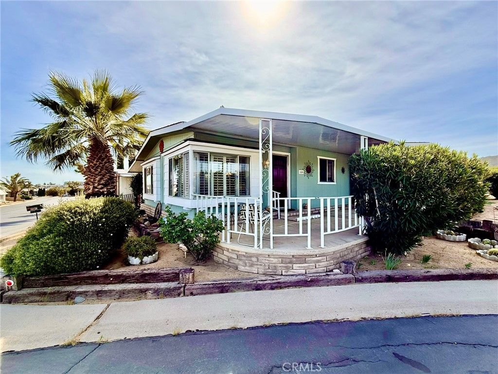 Image 1 of property listing at 7501 Palm 100, Yucca Valley, CA 92284