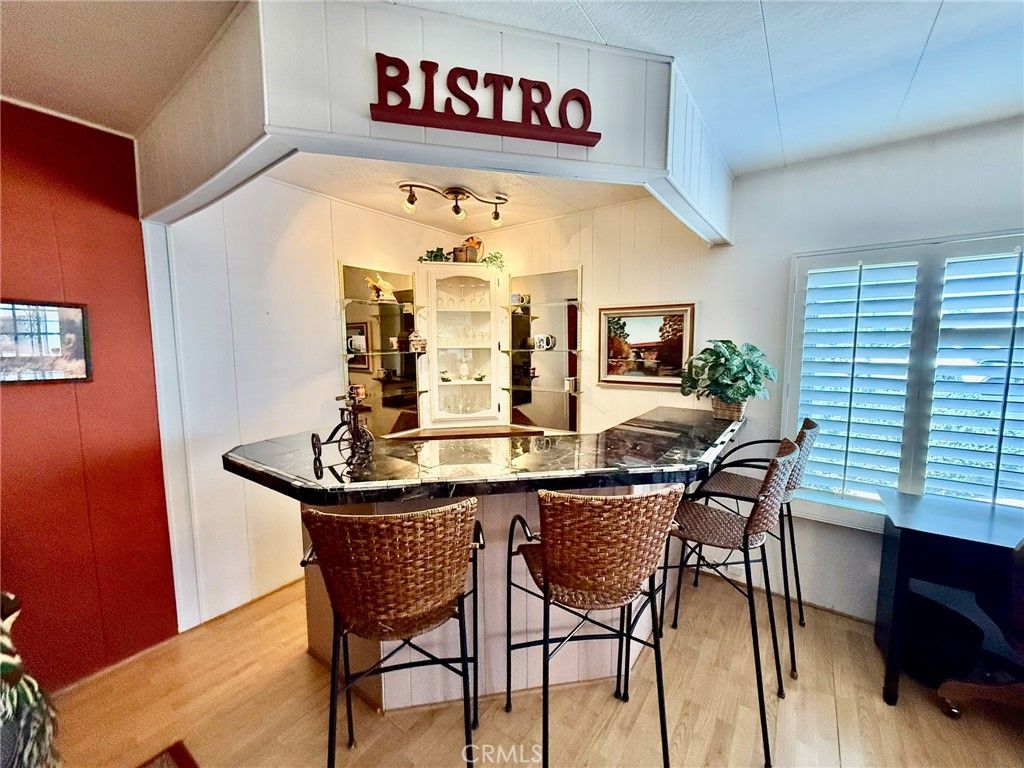 Image 10 of property listing at 7501 Palm 100, Yucca Valley, CA 92284