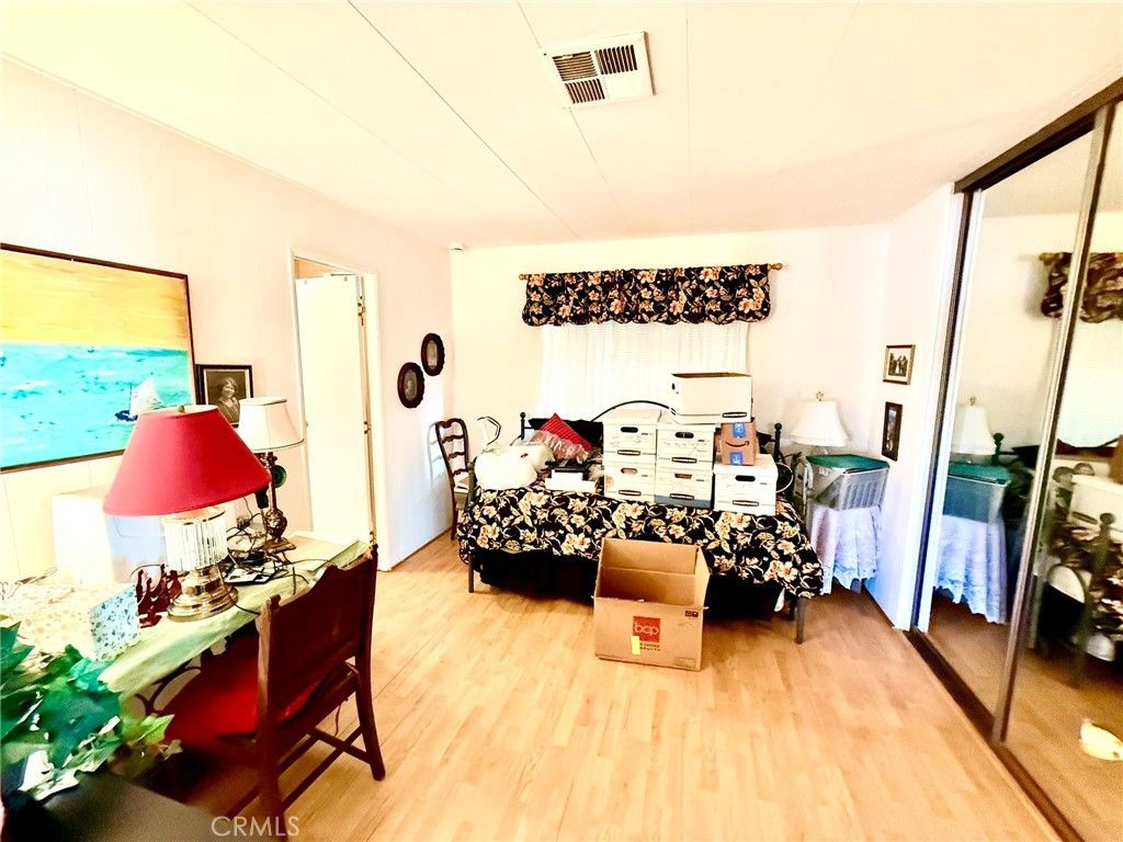 Image 19 of property listing at 7501 Palm 100, Yucca Valley, CA 92284