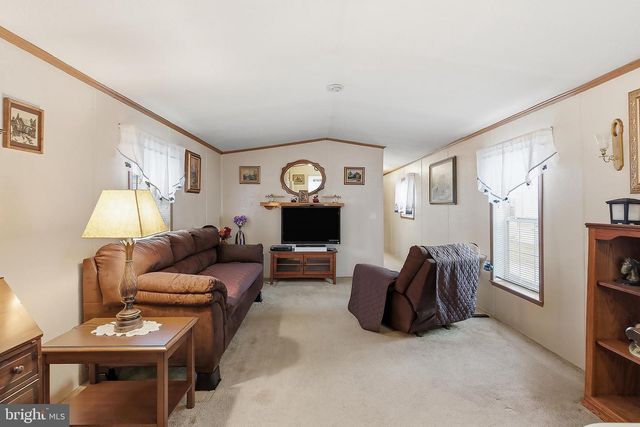 12 LACE BARK LANE, Jackson, NJ 08527