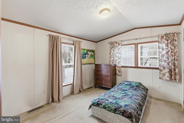 12 LACE BARK LANE, Jackson, NJ 08527