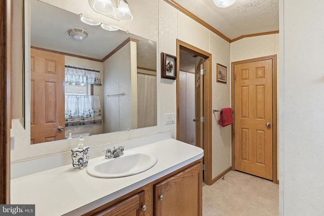 12 LACE BARK LANE, Jackson, NJ 08527