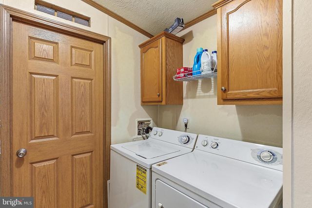 12 LACE BARK LANE, Jackson, NJ 08527