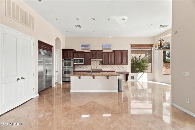 3741 E ADOBE Drive, Phoenix, AZ 85050