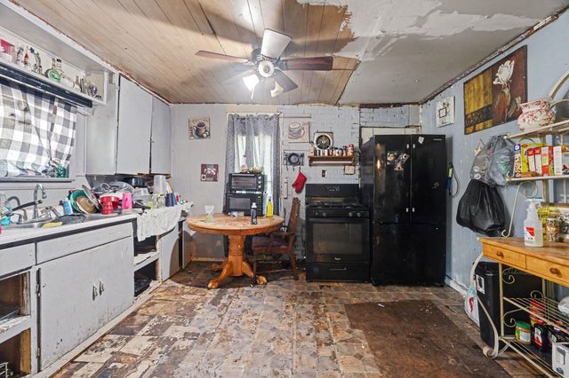 37 Logan Street, Battle Creek City, MI 49015