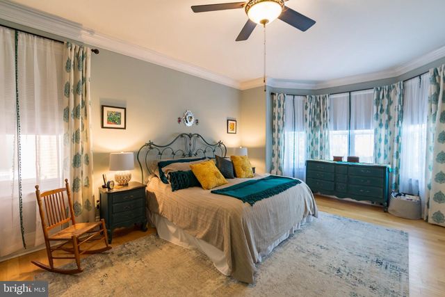 4914 CEDAR AVE, Philadelphia, PA 19143