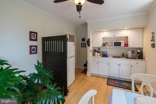 4914 CEDAR AVE, Philadelphia, PA 19143