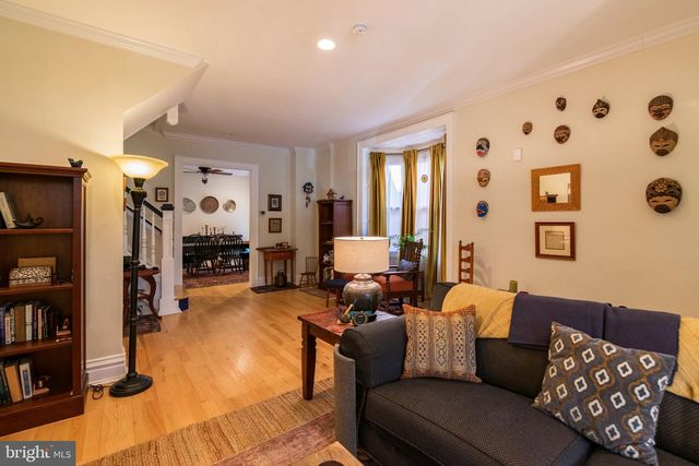 4914 CEDAR AVE, Philadelphia, PA 19143