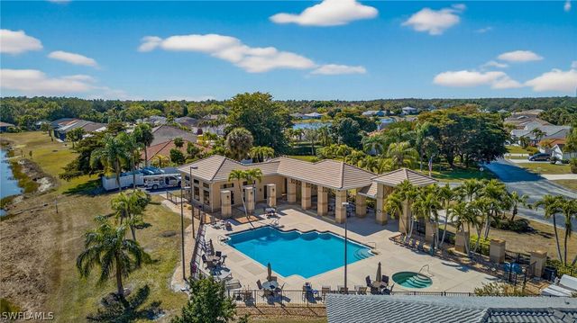 7611 Cameron CIR, Fort Myers, FL 33912