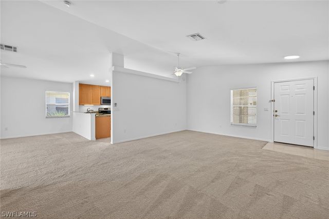 7611 Cameron CIR, Fort Myers, FL 33912