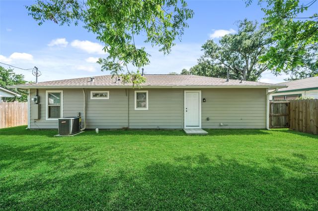 3051 Rothermel Road, Houston, TX 77093