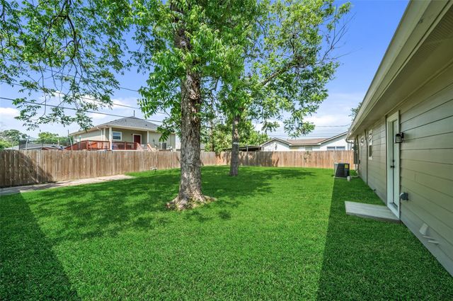3051 Rothermel Road, Houston, TX 77093