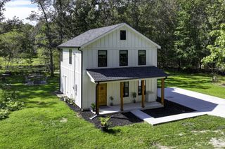 559 Geneva Boynton Rd, Manchester, TN 37355