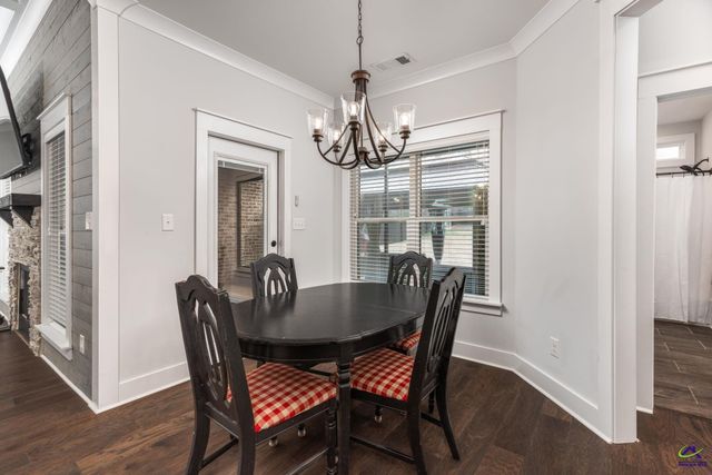 400 Rustic Live Oak Trail, Bonaire, GA 31005