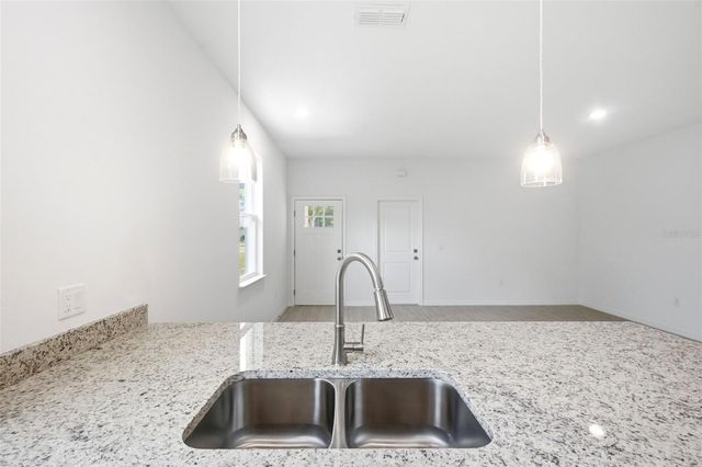 67 GLOVER STREET, Eustis, FL 32726