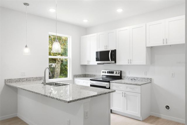 67 GLOVER STREET, Eustis, FL 32726