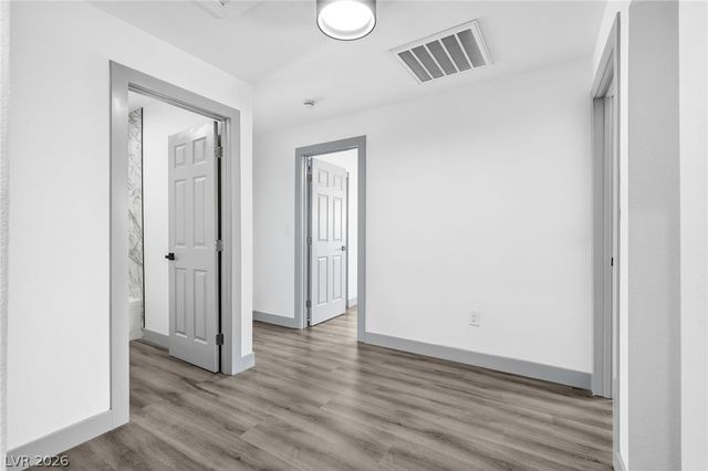 2008 Hassett Avenue, Las Vegas, NV 89104