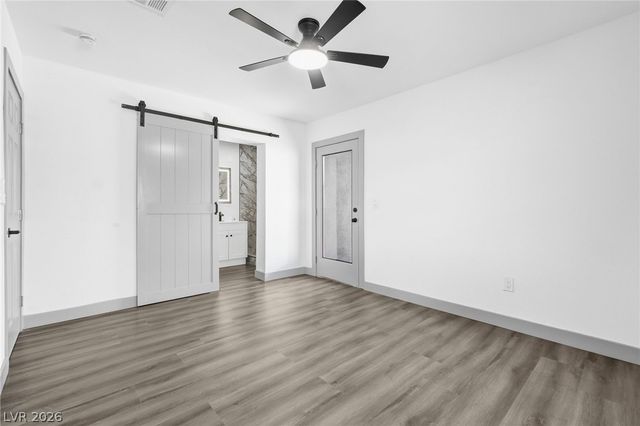 2008 Hassett Avenue, Las Vegas, NV 89104