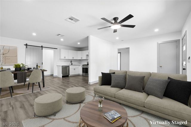 2008 Hassett Avenue, Las Vegas, NV 89104