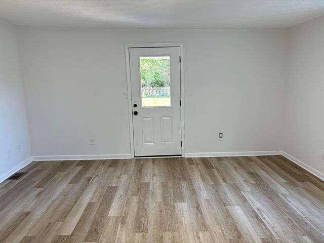 190 Crab Orchard Road, Frankfort, KY 40601