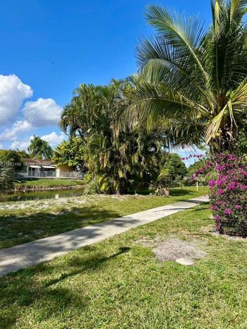 2035 NW 46th Ave D103, Lauderhill, FL 33313