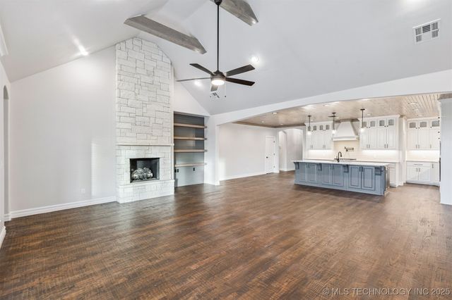 712 E 149th Street S, Glenpool, OK 74033