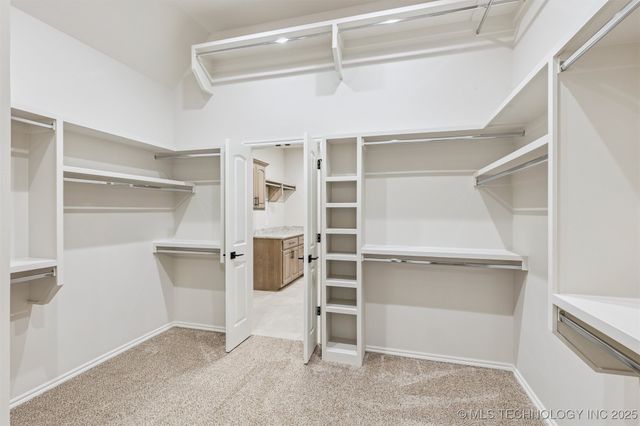 712 E 149th Street S, Glenpool, OK 74033