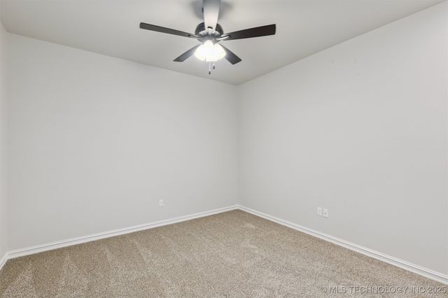 712 E 149th Street S, Glenpool, OK 74033