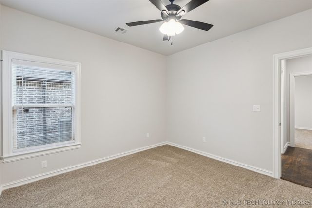 712 E 149th Street S, Glenpool, OK 74033