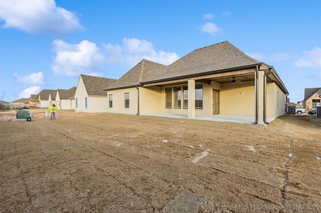 712 E 149th Street S, Glenpool, OK 74033