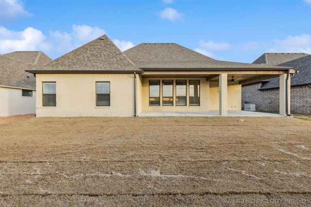 712 E 149th Street S, Glenpool, OK 74033