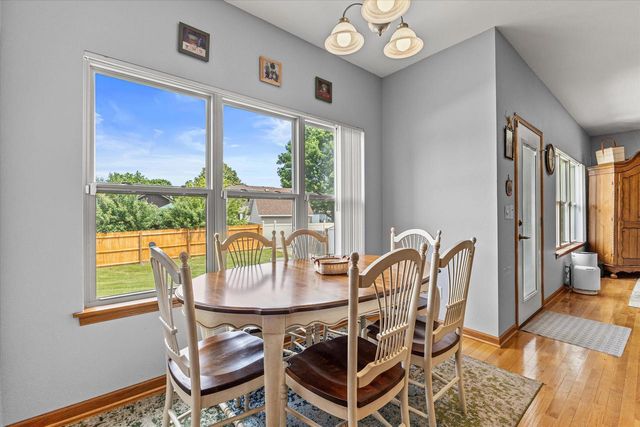 5736 84th STREET, Kenosha, WI 53142